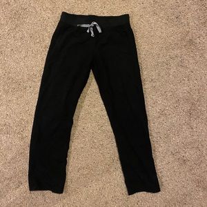Figs Livingston black scrub pants